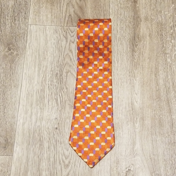 Tommy Hilfiger 100% silk tie burnt orange